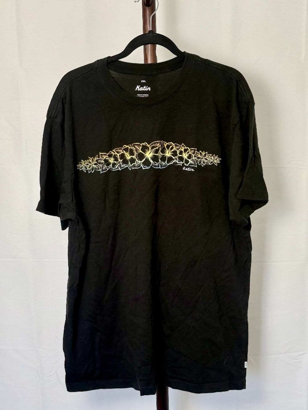 Katin | Black Floral Graphic Tee | Size XXL